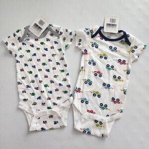 New 2 Pack Baby Boy Bodysuits Size: 3-6 Months.